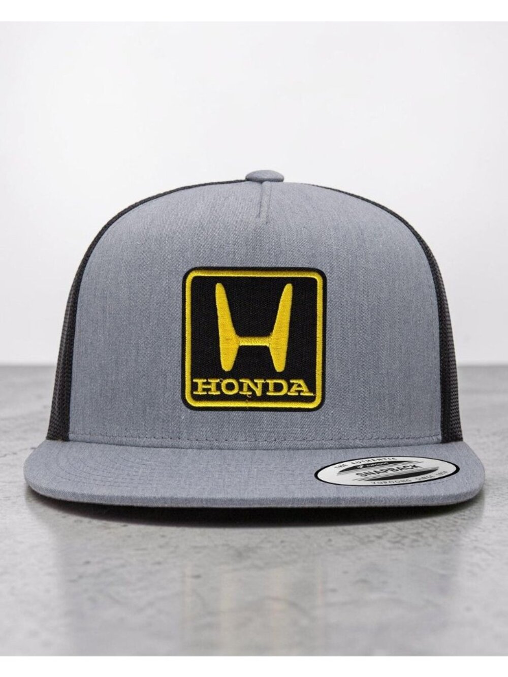 Honda Gold Logo YP Classics 6006 Flat Bill Trucker Mesh Back Snapback grey/black